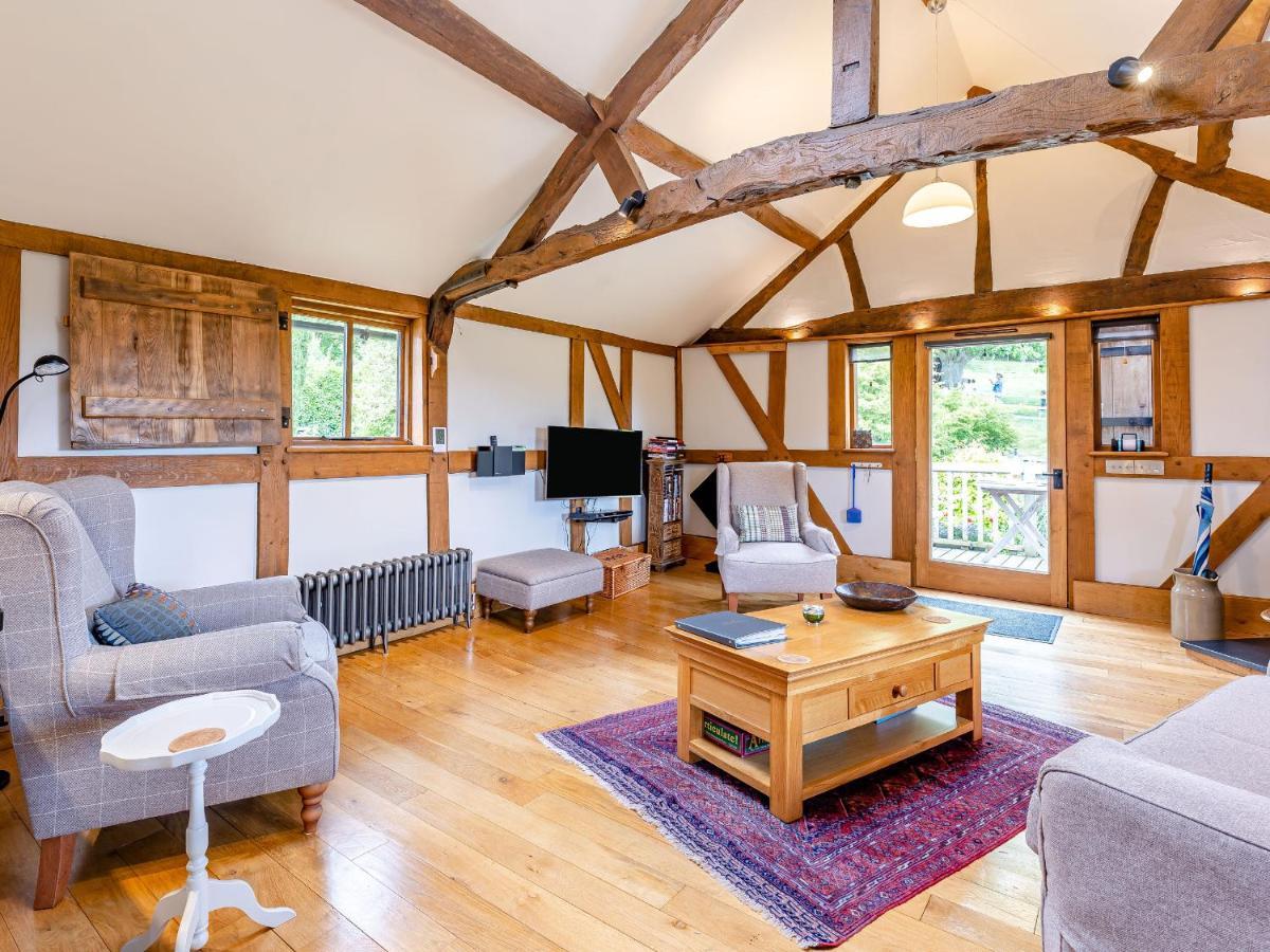 The Cider Mill Villa Kings Pyon Exterior photo