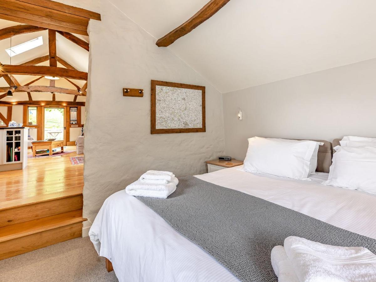The Cider Mill Villa Kings Pyon Exterior photo